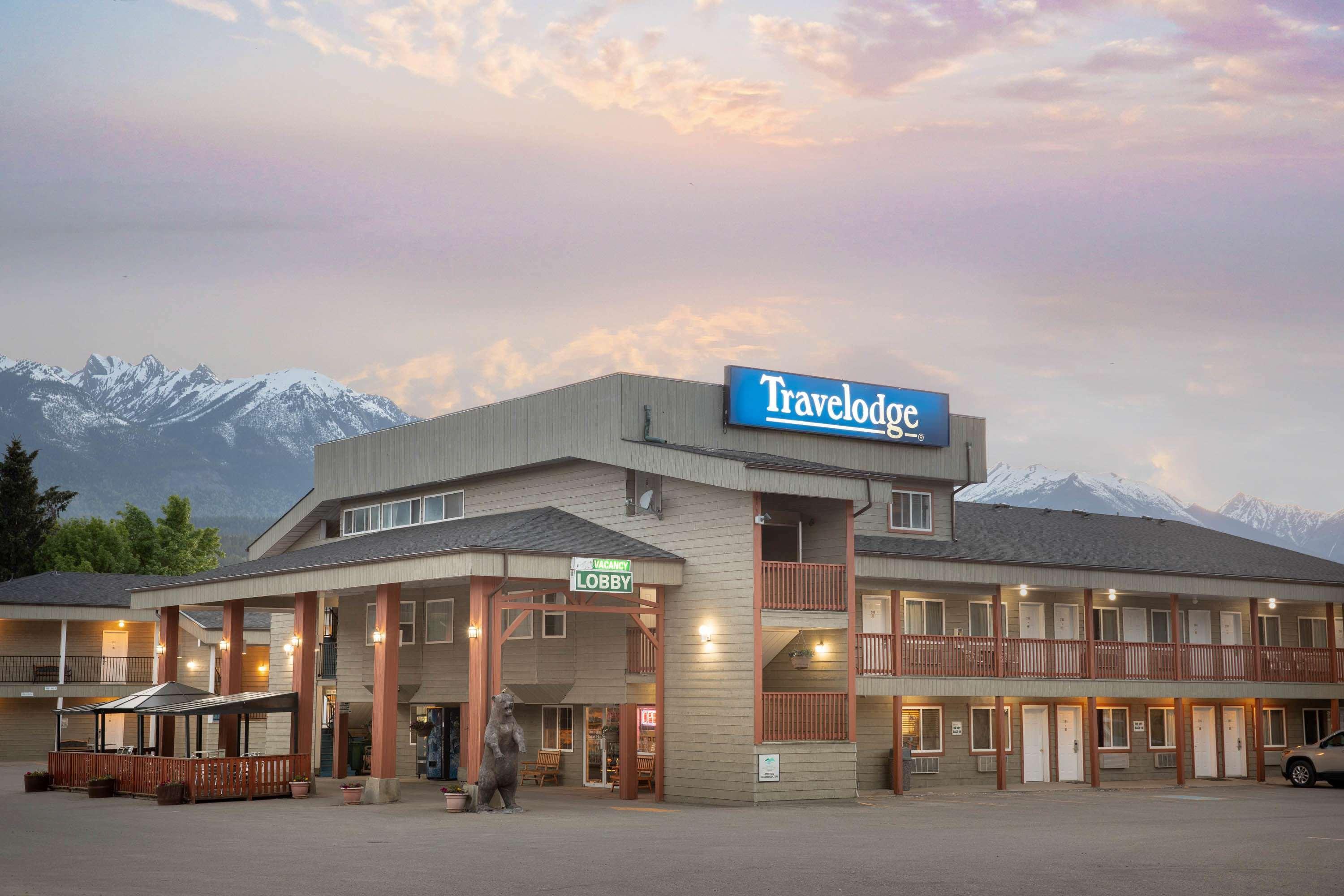 Travelodge By Wyndham Golden Sportsman Lodge Εξωτερικό φωτογραφία